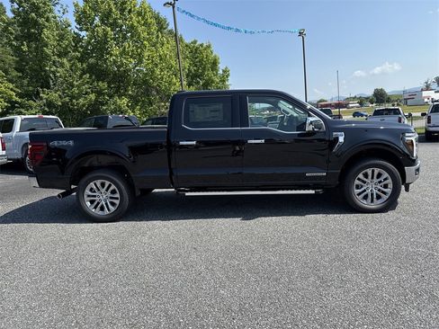 New 2025 Ford F150 Lariat w/ Equipment Group 502A High image 8