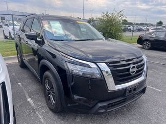 Used 2025 Nissan Pathfinder SV AWD/4WD video 1