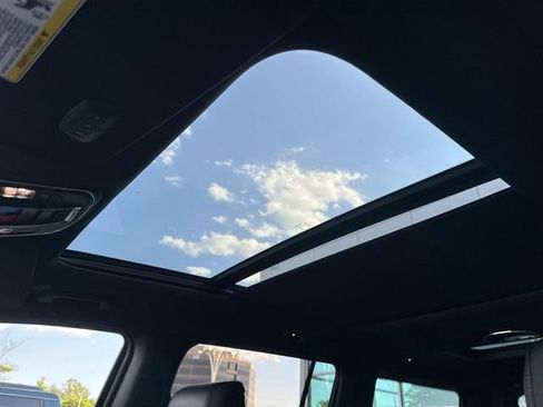 New 2026 Jeep Grand Wagoneer 4WD image 10