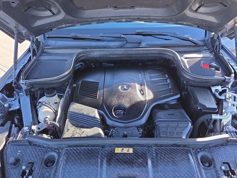 Used 2022 Mercedes-Benz GLS 450 4MATIC image 22