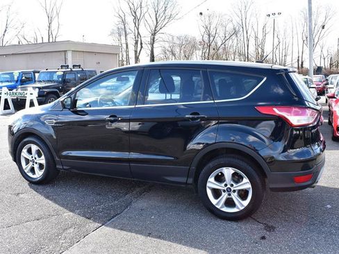 Used 2016 Ford Escape SE image 5