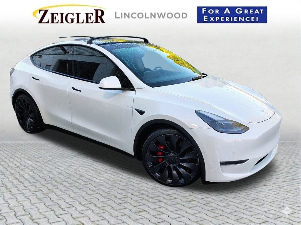 Used 2022 Tesla Model Y Performance AWD/4WD image 2