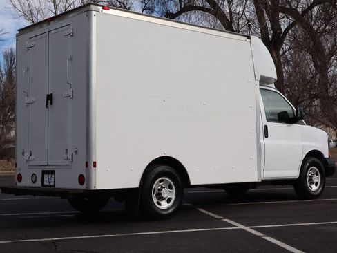 Used 2011 Chevrolet Express 3500 Work Van image 5