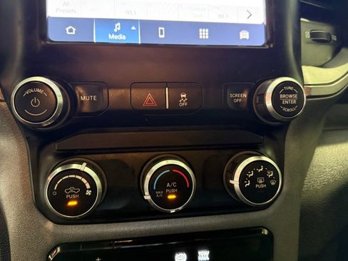 Used 2023 RAM 2500 Tradesman image 28