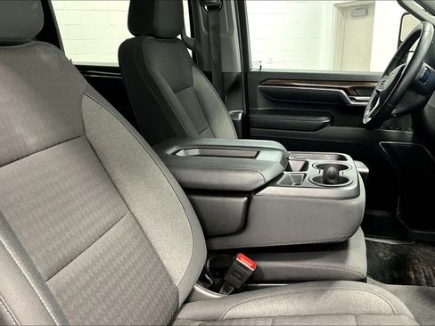 Used 2024 Chevrolet Silverado 2500 LT image 10