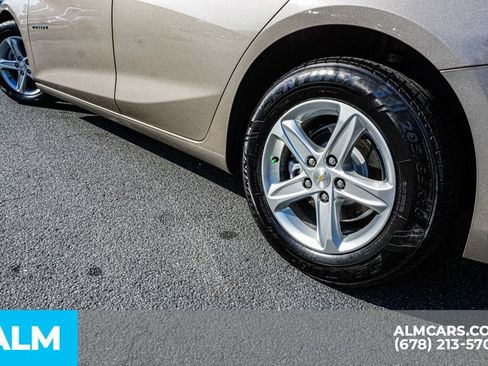 Used 2024 Chevrolet Malibu LT FWD image 15