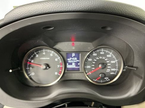 Used 2014 Subaru Crosstrek 2.0i Limited AWD/4WD image 16