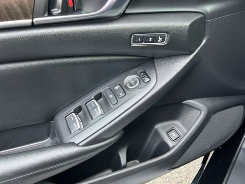 Used 2021 Honda Accord EX-L image 34