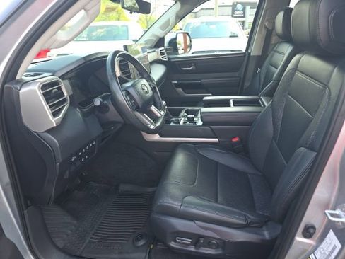 Used 2024 Toyota Tundra Limited image 10
