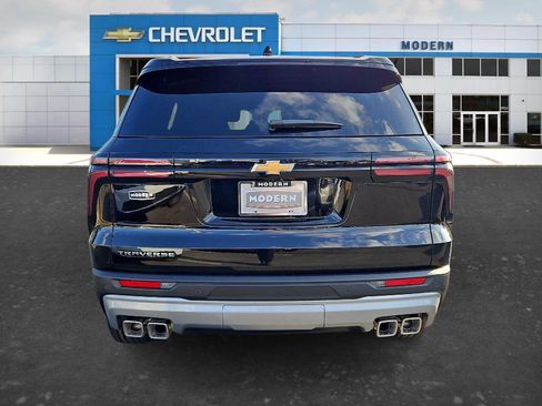 New 2026 Chevrolet Traverse LT image 4