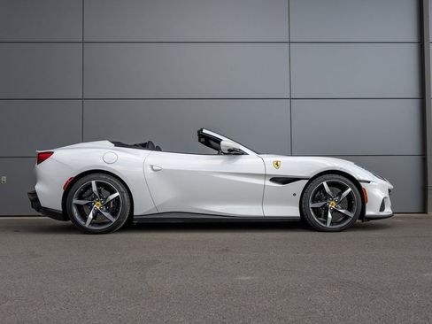 Certified 2023 Ferrari Portofino M image 7