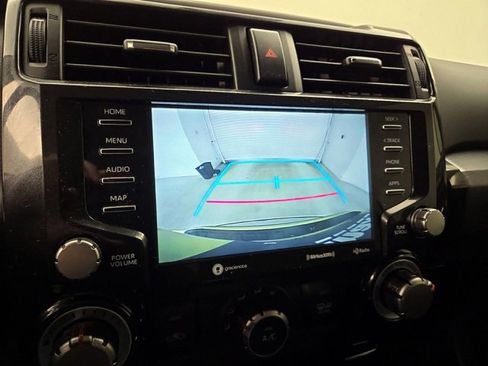 Used 2023 Toyota 4Runner TRD Off-Road Premium image 4