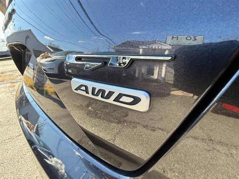 Used 2022 Kia Stinger GT1 w/ Red Interior Color Package image 10