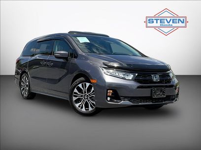 Used 2025 Honda Odyssey Elite