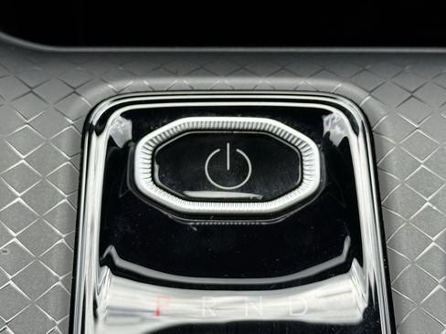 Used 2025 Jeep Wagoneer S Limited image 22