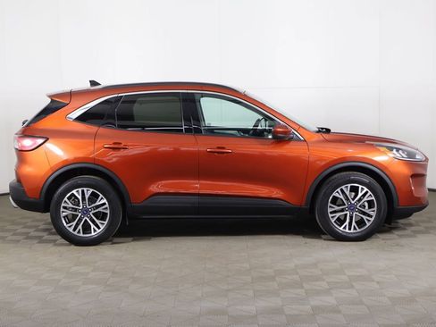 Used 2020 Ford Escape SEL AWD/4WD image 16