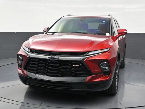 Used 2025 Chevrolet Blazer RS FWD image 8