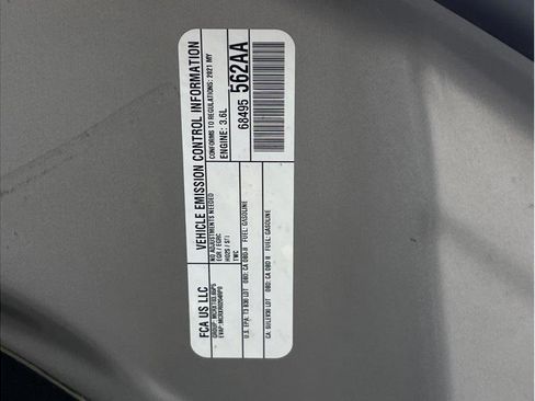 Used 2021 Jeep Grand Cherokee Laredo X image 21