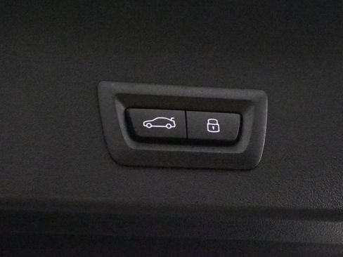 Used 2025 BMW X3 xDrive30i w/ Convenience Package image 38