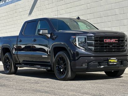 Used 2025 GMC Sierra 1500 Elevation w/ Elevation Premium Package