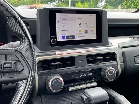 Used 2025 Toyota Tacoma SR5 RWD image 9