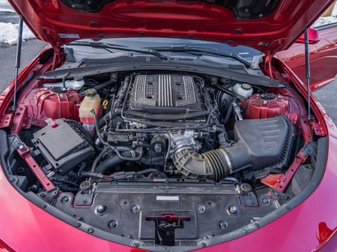 Used 2019 Chevrolet Camaro ZL1 image 24