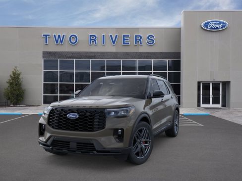 New 2026 Ford Explorer ST-Line w/ ST-Line Street Pack RWD image 2
