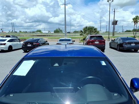 Used 2018 Honda Accord Sport image 10