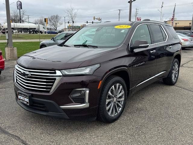 Used 2023 Chevrolet Traverse Premier w/ LPO, Floor Liner Package AWD/4WD image 2