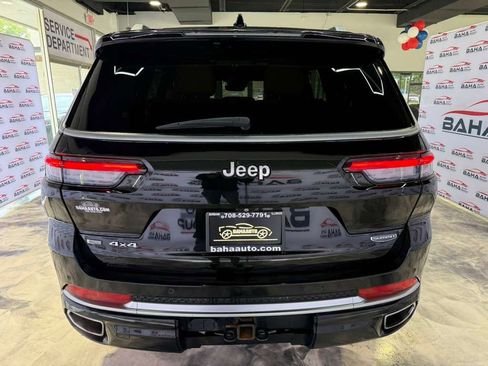 Used 2021 Jeep Grand Cherokee L Summit w/ Luxury Tech Group V AWD/4WD image 9