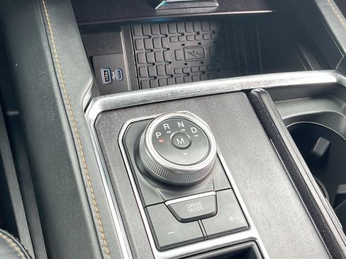 Used 2023 Ford Expedition Max Platinum RWD image 17