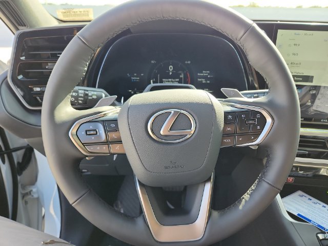 Used 2025 Lexus TX 350 AWD w/ Technology Package image 14