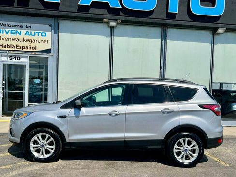 Used 2017 Ford Escape SE w/ Equipment Group 201A FWD image 31