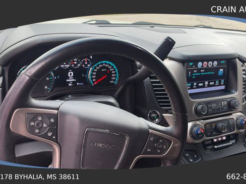 Used 2017 GMC Yukon Denali image 16