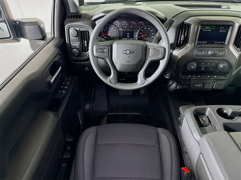 New 2026 Chevrolet Silverado 2500 Custom w/ Custom Value Package image 15