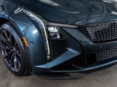 Used 2025 Cadillac CT5 V Blackwing w/ Carbon Fiber 2 Package image 18