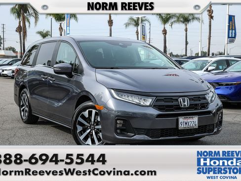 Certified 2025 Honda Odyssey EX-L image 1