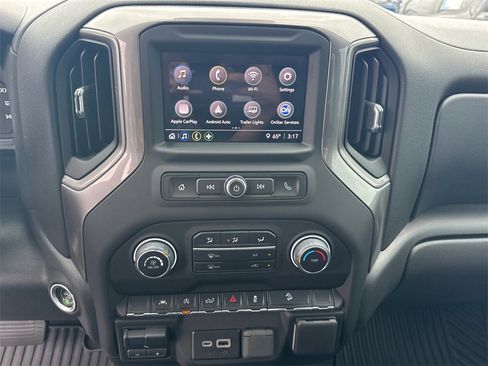 Used 2024 Chevrolet Silverado 1500 Custom Trail Boss image 30