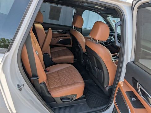 Used 2023 Kia Telluride SX X-Pro AWD/4WD image 19