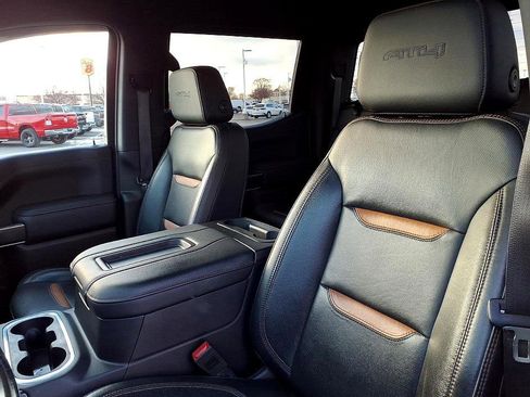 Used 2020 GMC Sierra 1500 AT4 image 18