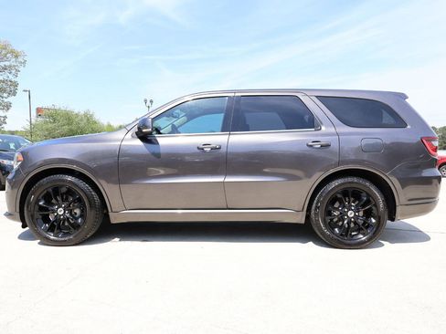 Used 2019 Dodge Durango GT image 3