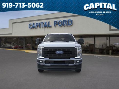 New 2026 Ford F250 XL w/ XL Chrome Package image 6