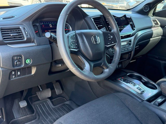 Used 2022 Honda Pilot Sport image 13