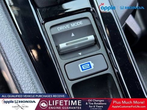 Used 2024 Honda Accord Sport image 26