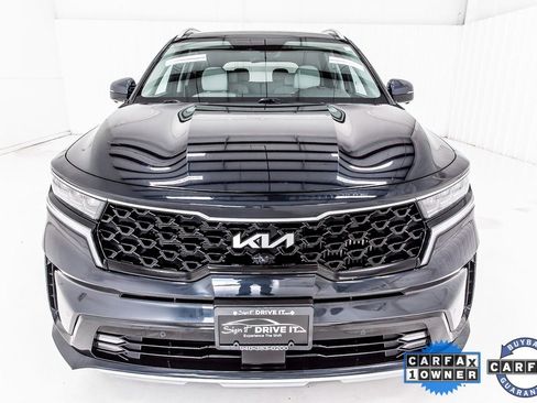 Used 2022 Kia Sorento SX Prestige w/ Panoramic Sunroof Package image 9