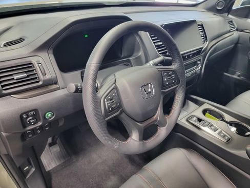 Used 2026 Honda Ridgeline TrailSport image 11