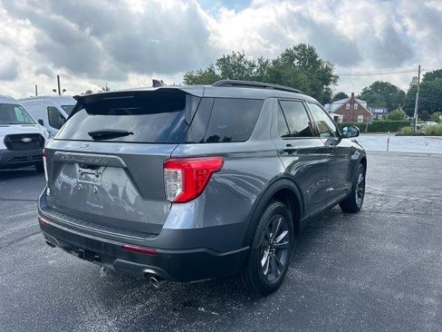 Certified 2023 Ford Explorer XLT w/ Equipment Group 202A AWD/4WD image 19