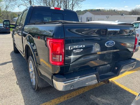 Used 2015 Ford F150 Lariat w/ Equipment Group 502A Luxury image 6