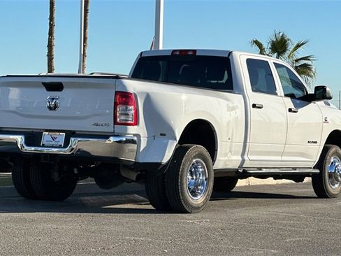Certified 2022 RAM 3500 Tradesman image 3