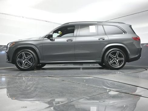 Used 2026 Mercedes-Benz GLS 450 4MATIC image 37